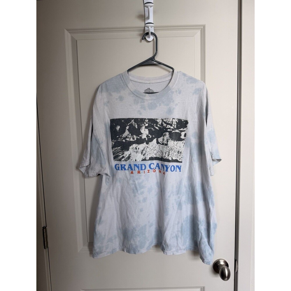 Men’s Tie Dye style Grand Canyon graphic tee men’s L forever 21